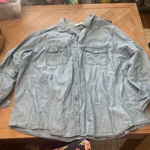 Old Navy Light Blue Button-Down Shirt